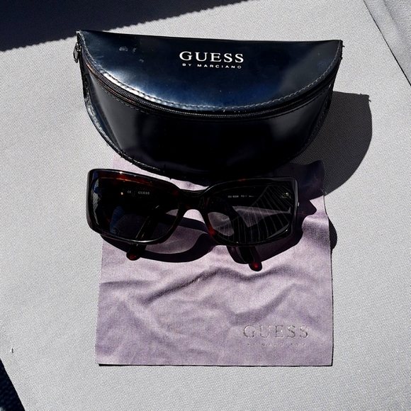 Guess by Marciano Accessories - GUESS by Marciano Sunglasses